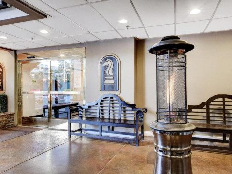 StripViewSuites at Jockey Club