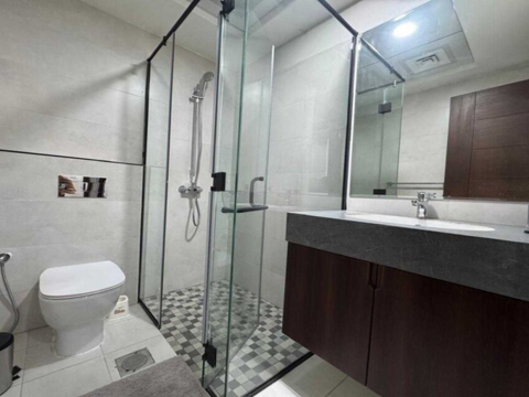Stylish Downtown Deluxe 1-bedroom Fully Furnished Apartment