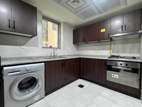Stylish Downtown Deluxe 1-bedroom Fully Furnished Apartment