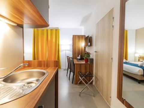 SUITE HOME BOUC BEL AIR