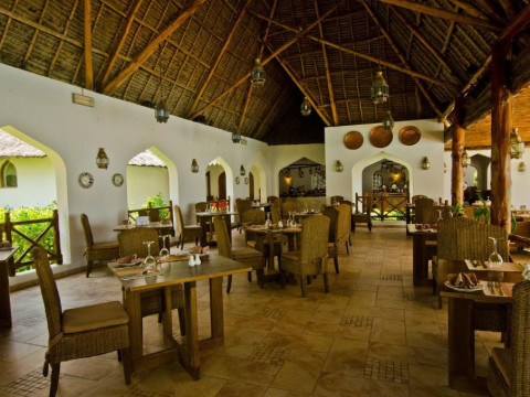 Sultan Sands Island Resort & Spa
