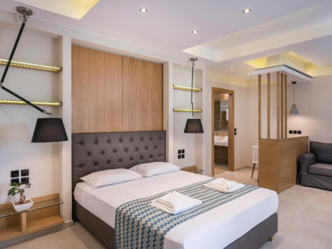 Summer Beach Hotel