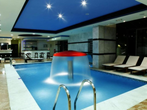 Summer Beach Hotel