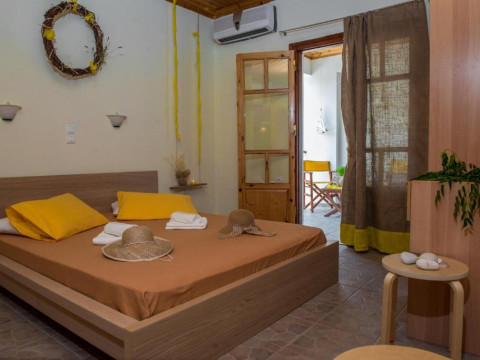 Summer Bed Nydri Lefkada
