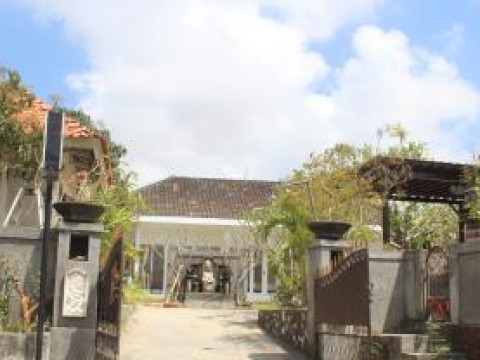 Summer Homestay Bali