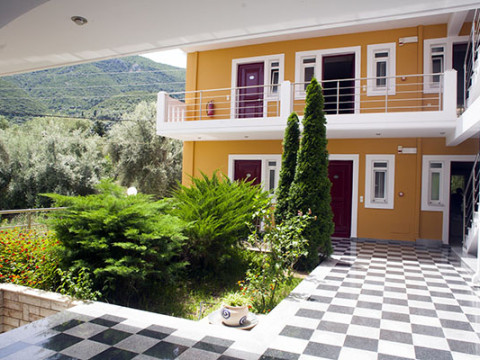 Summertime Inn