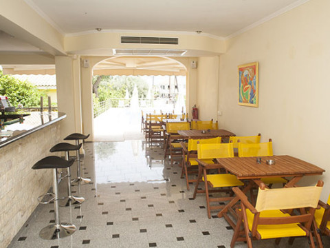 Summertime Inn