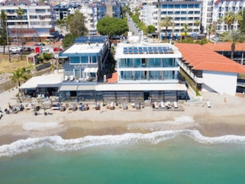Sun Hotel By En Vie Beach