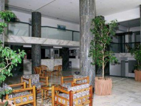 Tryp Bellver