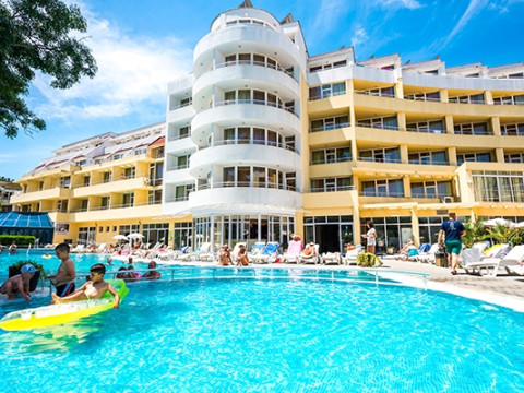 SUN PALACE