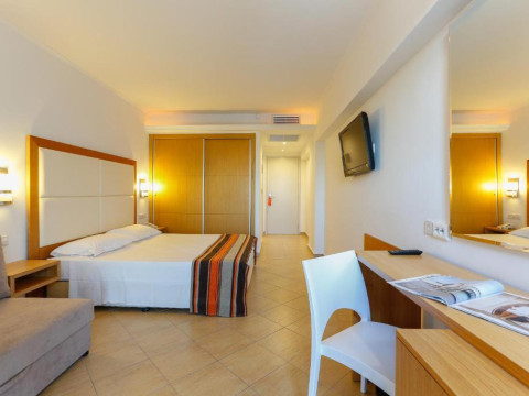 Sun Palace Hotel