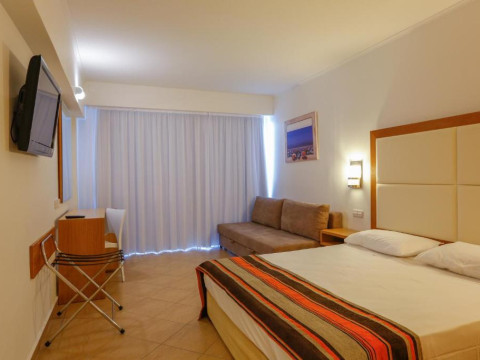 Sun Palace Hotel