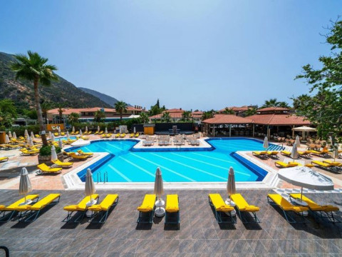 SUNDIA BY LIBERTY OLUDENIZ