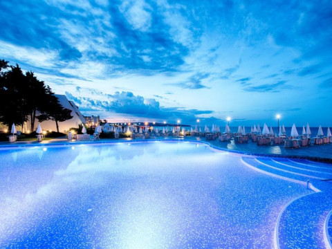 Suneo Helios Beach (ex Luca Helios) - book