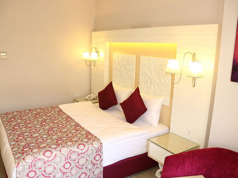 SUNMELIA BEACH RESORT HOTEL & SPA