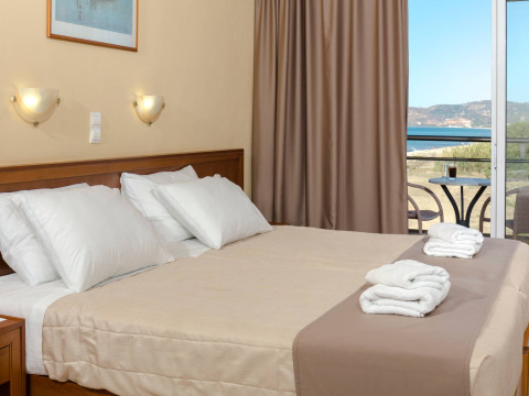 SUNNY BAY HOTEL