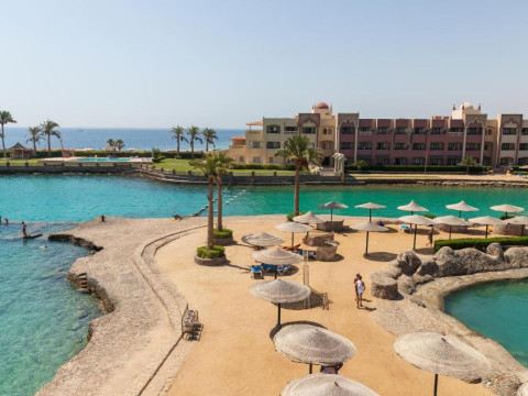Sunny Days El Palacio Resort & Spa