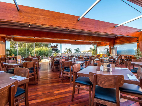Sunny Days Hotel