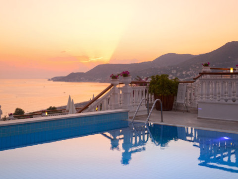 SUNNY HILL ALYA HOTEL