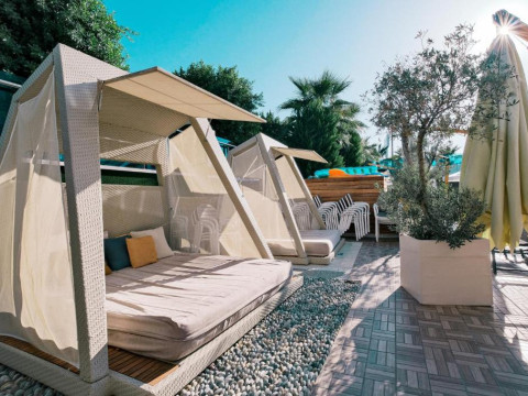 Sunprime C-Lounge - Adult Only