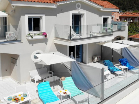 Sunrise Bay Apartments