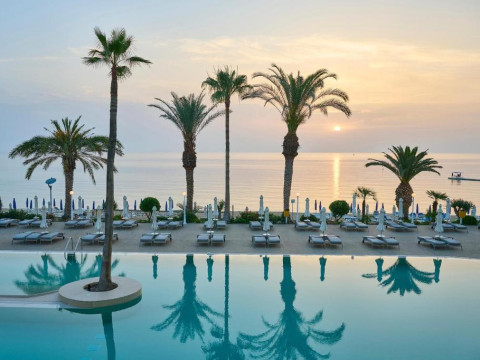 Sunrise Beach Hotel