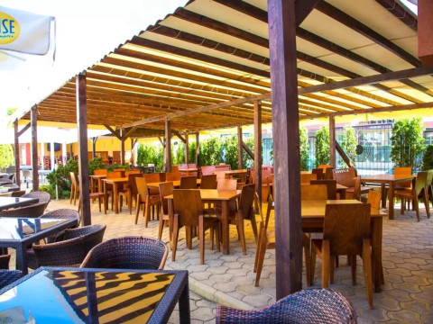 SUNRISE FAMILY RESORT