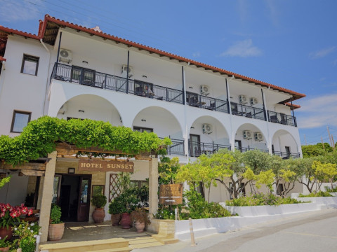 SUNSET HOTEL