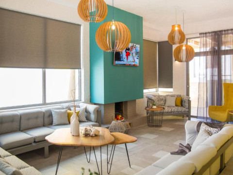 Hotel by Estia Sunshine Boutique