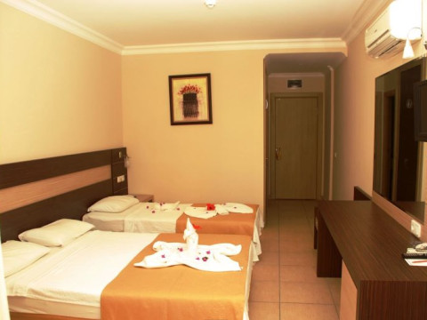 SUNSTAR BEACH HOTEL