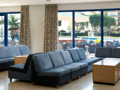 Tahiti Playa Hotel & Suites