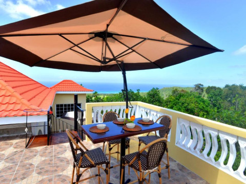 Takuma Boutique Hotel Rooms & Suites