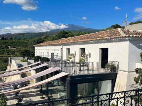 Talè Restaurant & Suite
