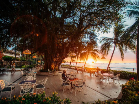 Tamarindo Diria Beach Resort