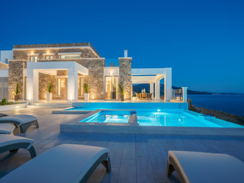Tambouros Boutique Villas