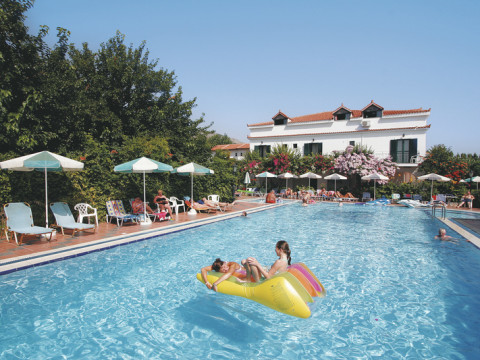 Tara Beach Hotel