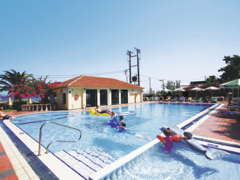 Tara Beach Hotel