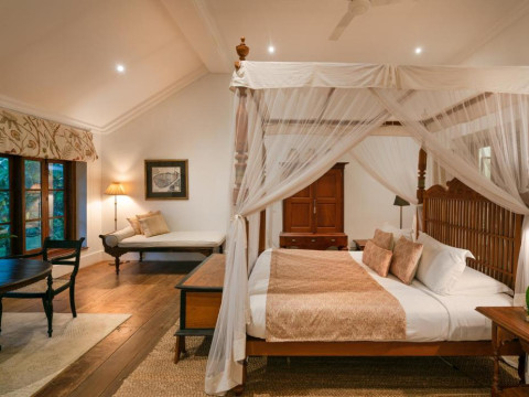 Taru Villas Rampart Street