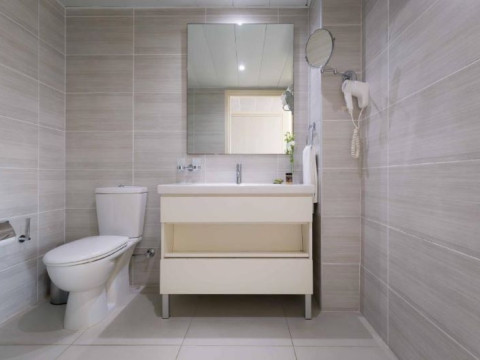 TASIA MARIS BEACH HOTEL & SPA