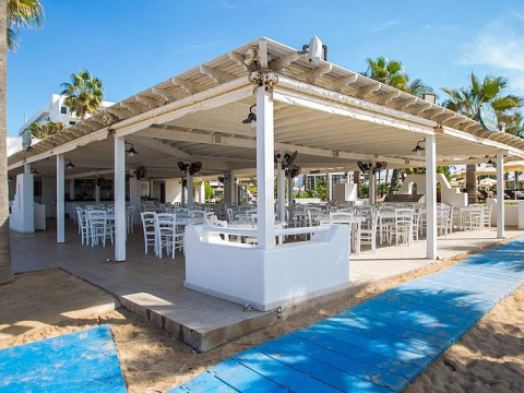 Adams Beach Hotel