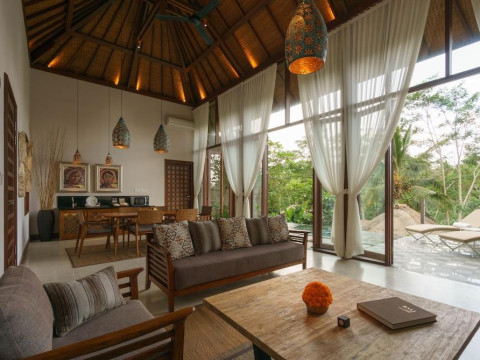 Tejaprana Resort & Spa