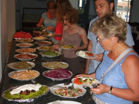TEMPLE CLASS HOTEL