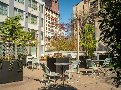 Tillary Hotel