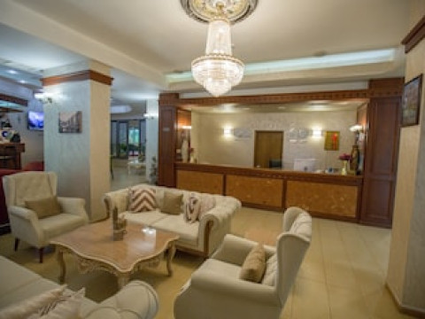 TERRA EUROPE BRONTES HOTEL