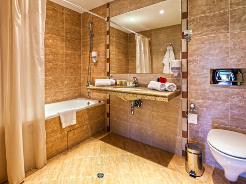 Terra Hotel