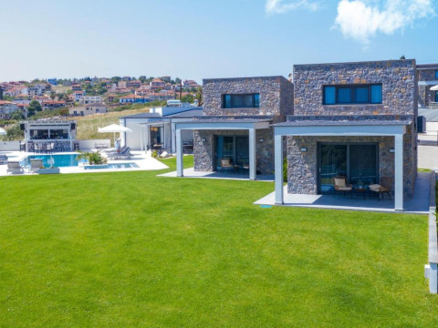 Terra Olivia Luxury Villas and Suites