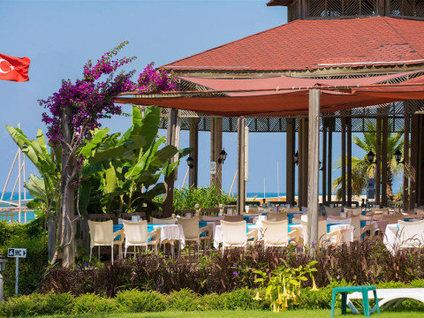 TERRACE BEACH RESORT