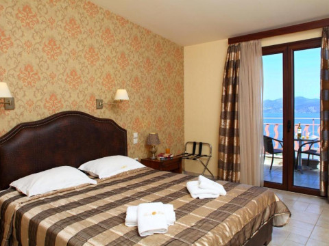 TESORO HOTEL - NIKIANA
