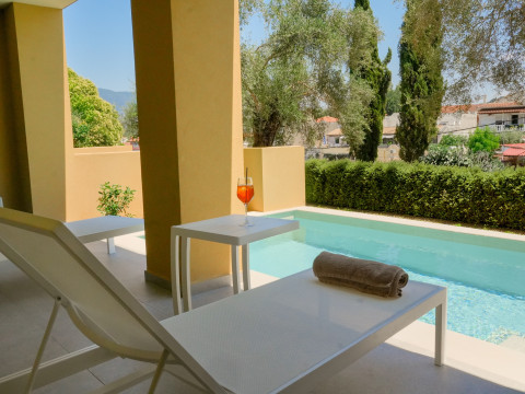 Tessera Boutique Hotel and Villas