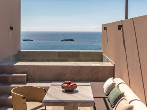 Tetra Resort  Spa